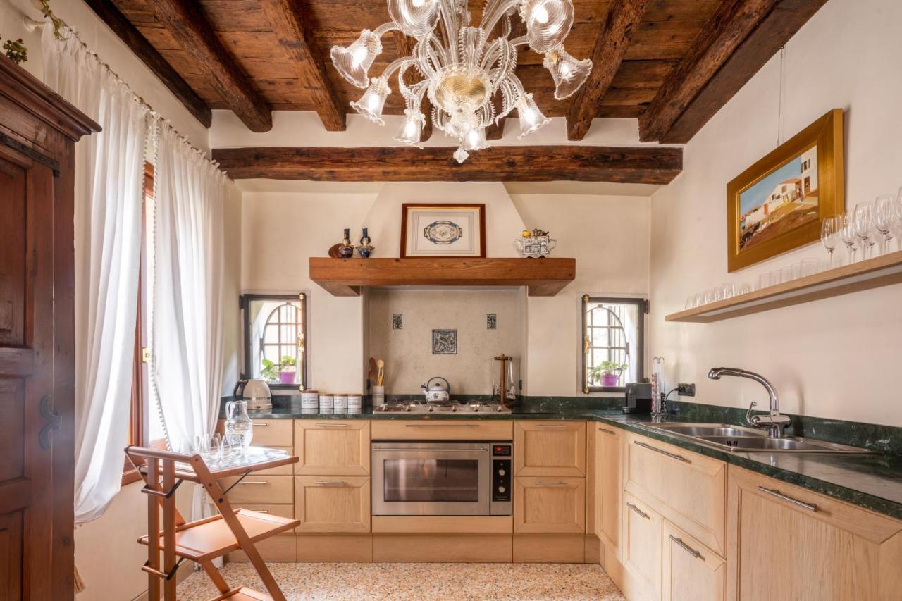 Garden Mansion With Private Mooring R&R Apartment Venice Luaran gambar