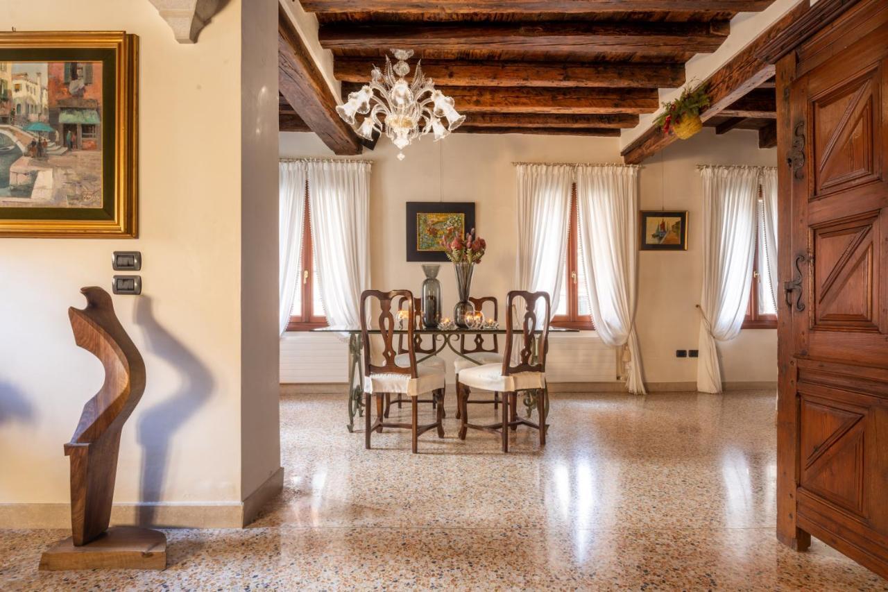 Garden Mansion With Private Mooring R&R Apartment Venice Luaran gambar